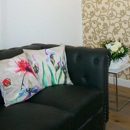 Apartment Koenigstrasse Bad Bergzabern Δωμάτιο φωτογραφία