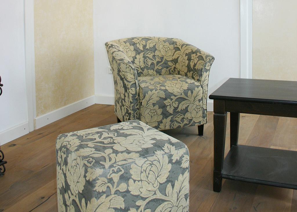 Apartment Koenigstrasse Bad Bergzabern Δωμάτιο φωτογραφία